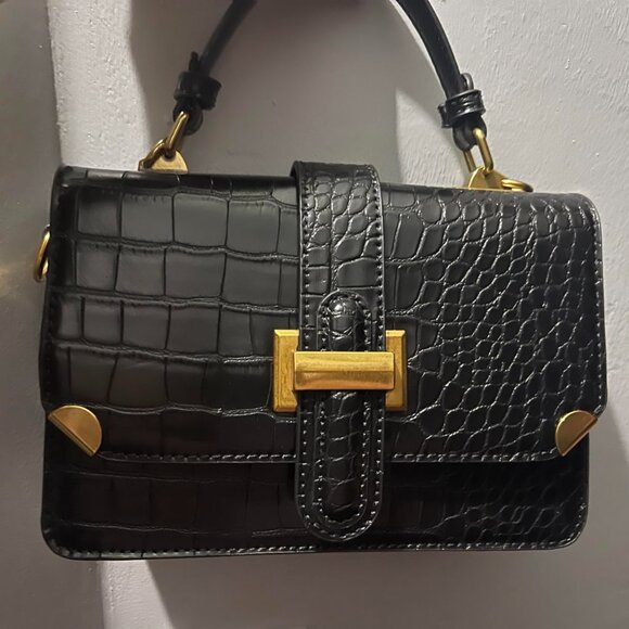 Neiman Marcus Black Crocodile Leather Crossbody Bag with Gold Hardware - Picture 2 of 6